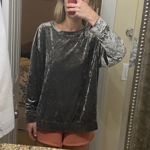 Velvet pullover